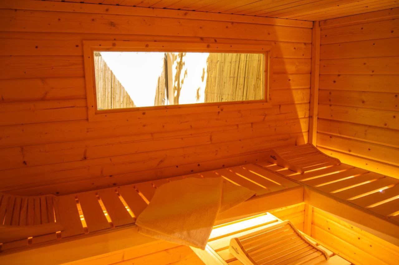 Wellness Mitten In Der Wasserfallstadt Triberg Triberg im Schwarzwald Zewnętrze zdjęcie
